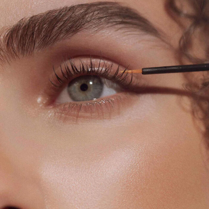 ريفيتالاش كوزماتيكس سيروم متقدم للرموش الحساسة 2 مل | أوتلت بترا كير - REVITALASH Cosmetics advanced sensitive eyelash conditioner 2.0ml | Petra Care Outlet