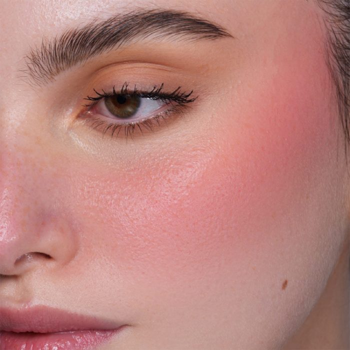 Loca Blusher 04 Stan Peachy Pink - Image 3