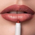 ⁦لوكا محدد شفاه 13 بيرفكت ذا سيغنيتشر⁩ - الصورة ⁦4⁩