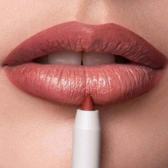 ⁦لوكا محدد شفاه 13 بيرفكت ذا سيغنيتشر⁩ - الصورة ⁦4⁩